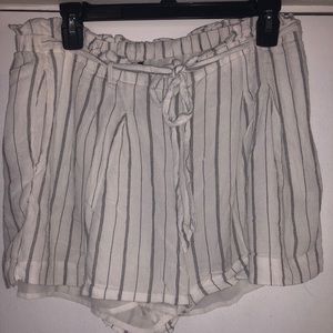 American Eagle Paperbag Shorts